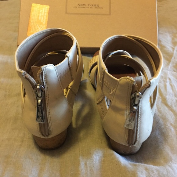 Matt Bernson Delphine II Sandal - Picture 2 of 4